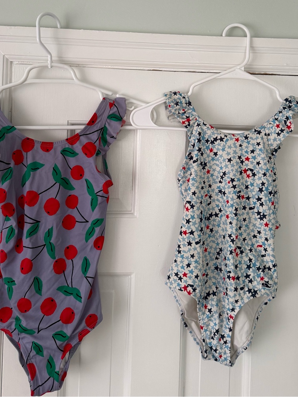 Lot of 2 Girls One Piece Swimsuits size 8/S Vineyard Vines & Hanna Andersson